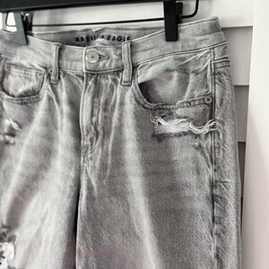 American Eagle 90s Straight jeans in grey distressed